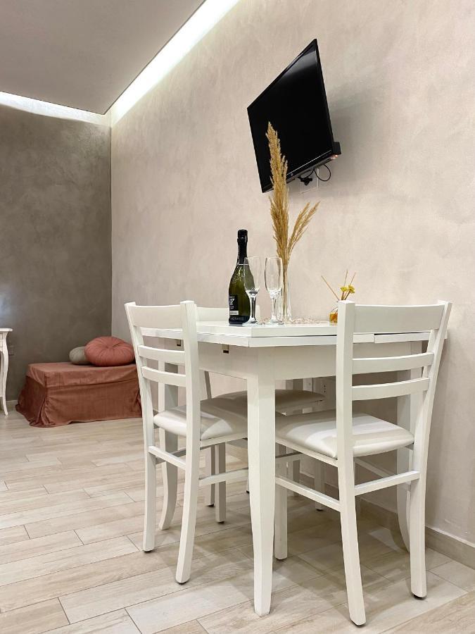Ferienwohnung Piazza Veneto House Tropea Exterior foto